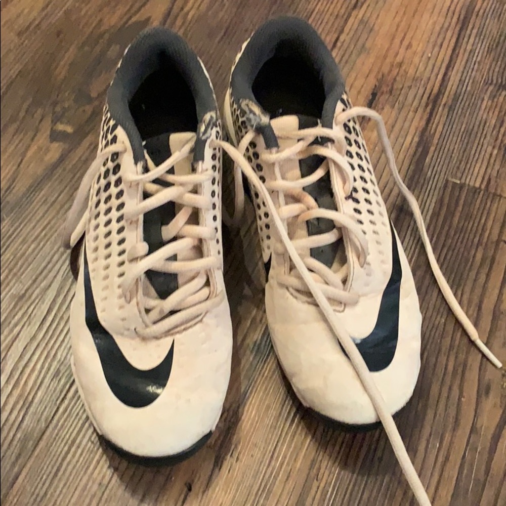 Boys baseball cleats